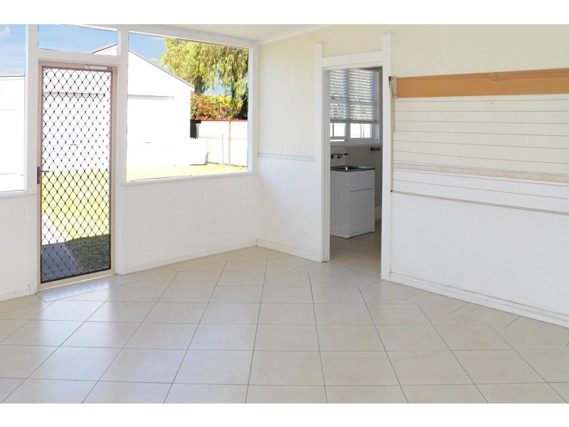 52 Guernsey Street, Scone NSW 2337