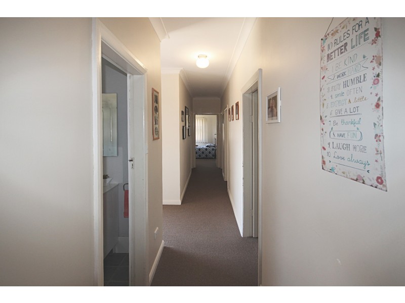 5 Gordon Street, Aberdeen NSW 2336