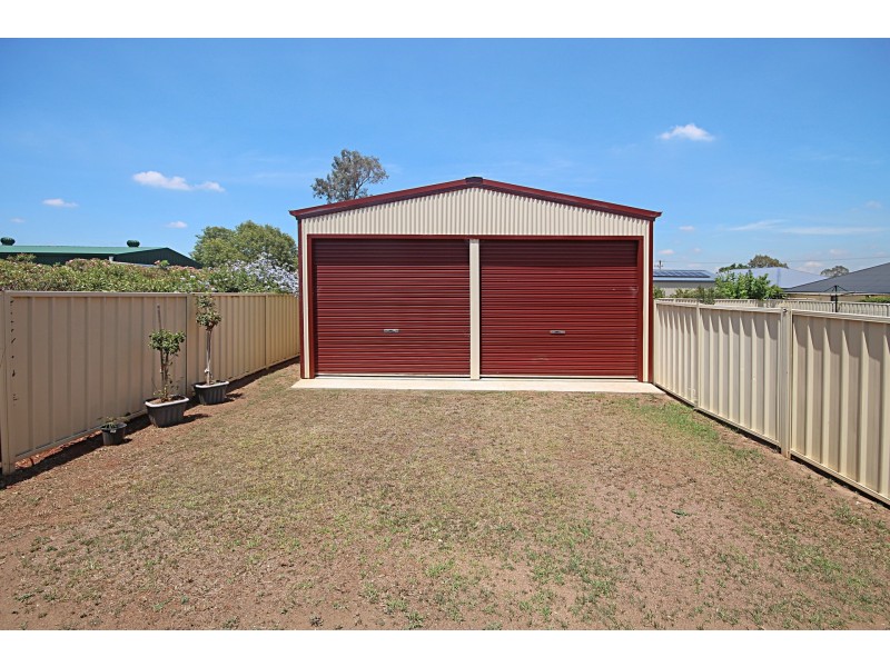 5 Gordon Street, Aberdeen NSW 2336