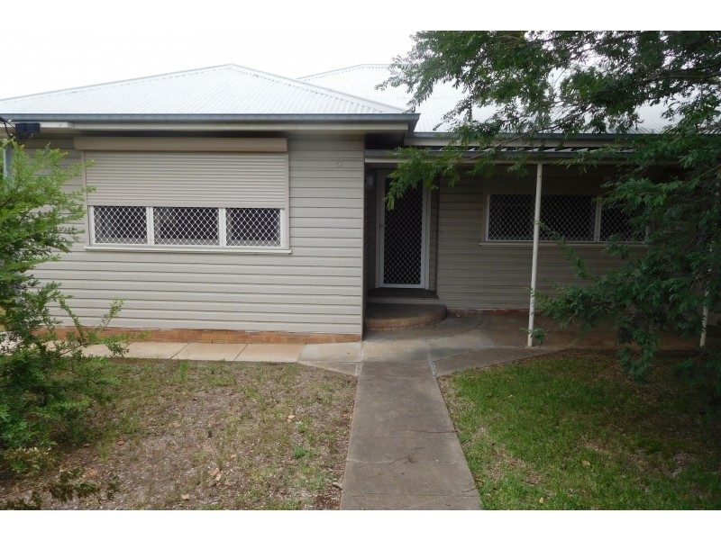 2 Joan Street, Scone NSW 2337