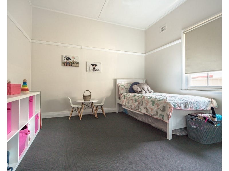 238 Kelly Street, Scone NSW 2337