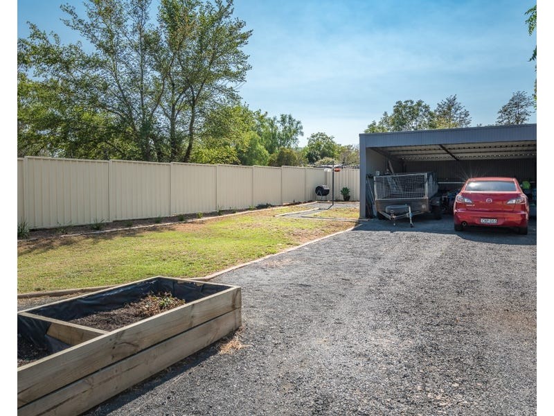 238 Kelly Street, Scone NSW 2337