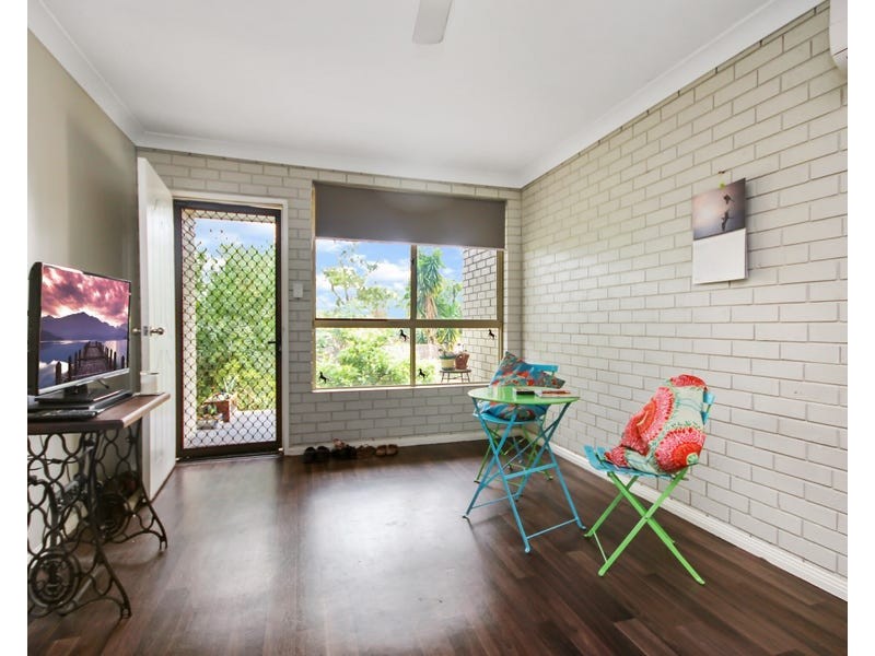 2/11 Joan Street, Scone NSW 2337