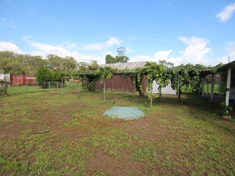 85 River Road, Blandford NSW 2338