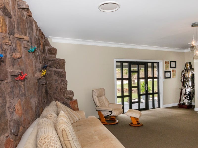 50 Ollerton Drive, Owens Gap NSW 2337