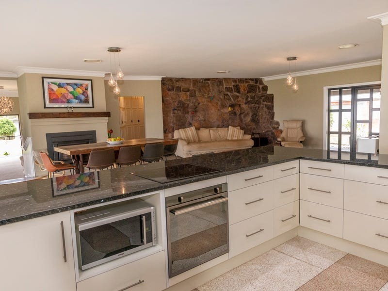 50 Ollerton Drive, Owens Gap NSW 2337