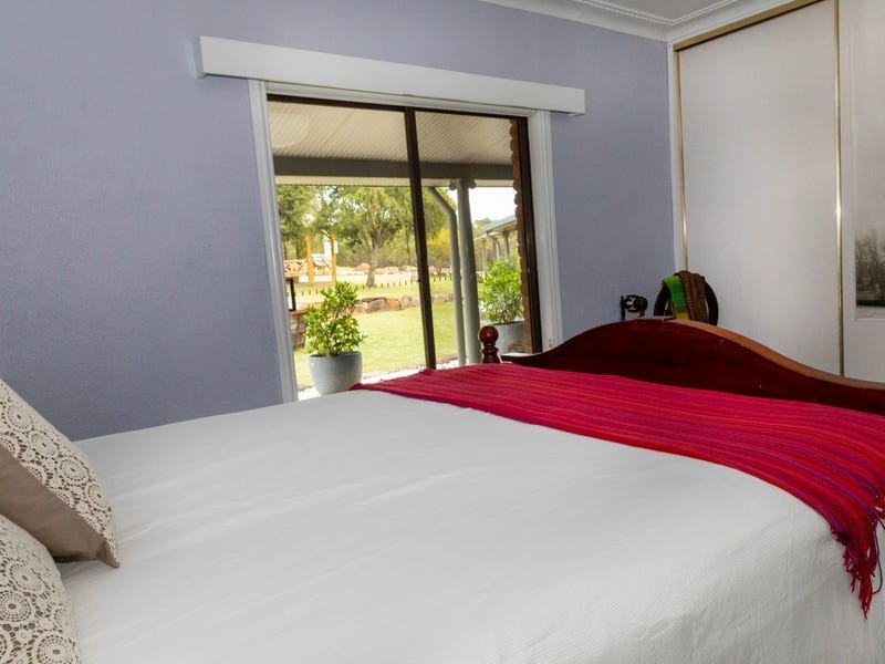 50 Ollerton Drive, Owens Gap NSW 2337