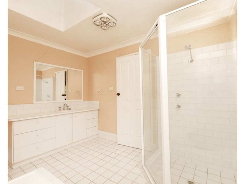 10 Philip Street, Scone NSW 2337