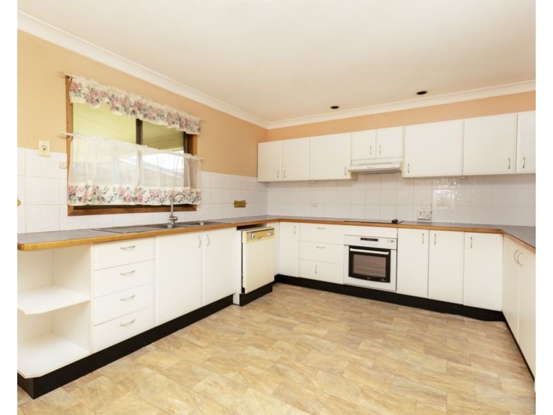 10 Philip Street, Scone NSW 2337