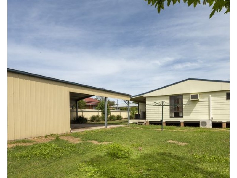 10 Philip Street, Scone NSW 2337