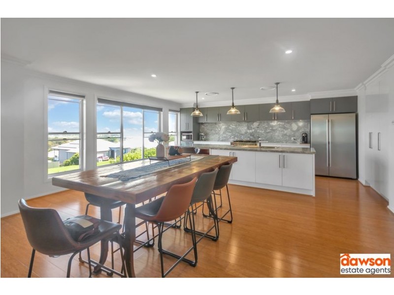 25 Redbank Drive, Scone NSW 2337