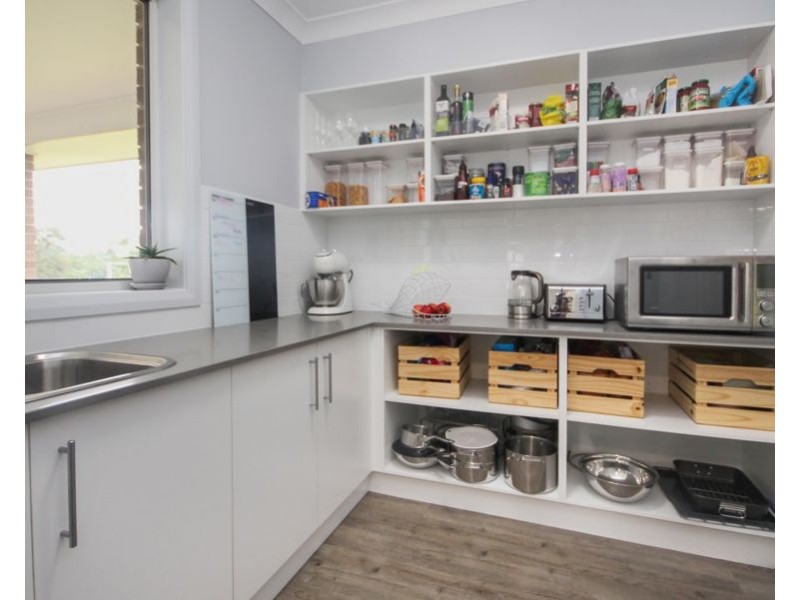 74 Ollerton Drive, Scone NSW 2337