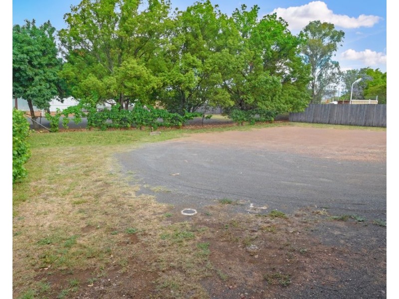 95-97 Kelly Street, Scone NSW 2337