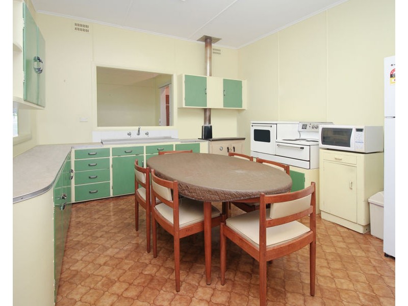 19 Oxford Road, Scone NSW 2337