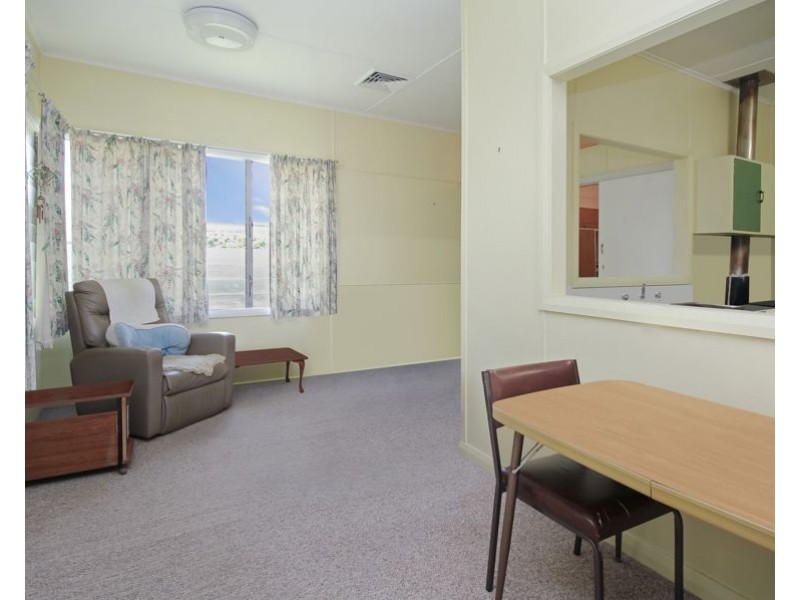 19 Oxford Road, Scone NSW 2337