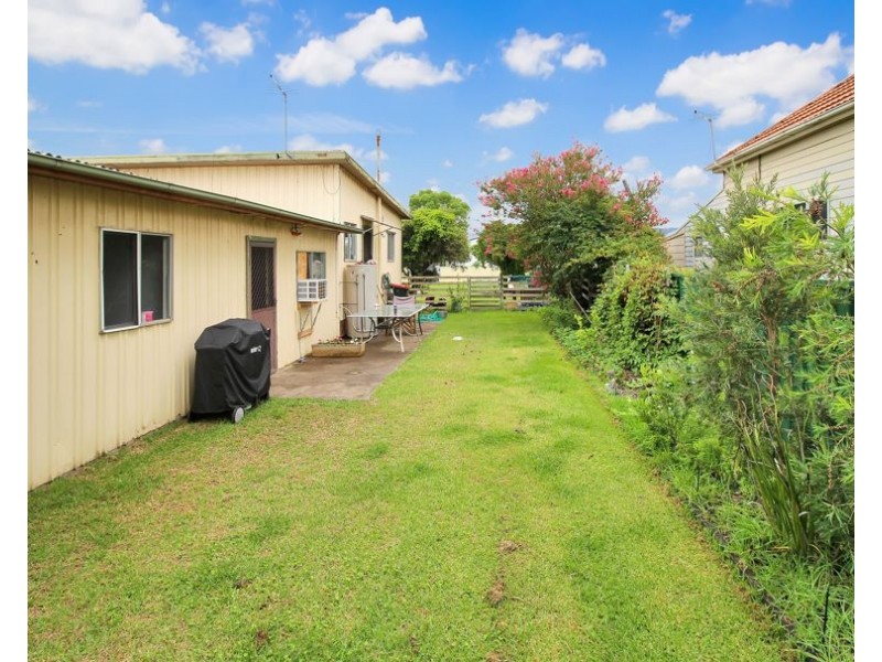 30 Hill Street, Scone NSW 2337