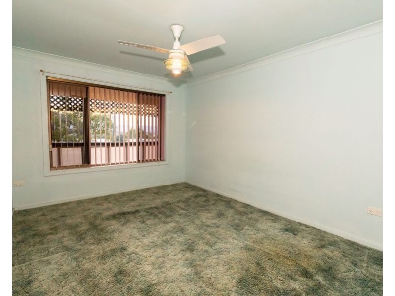 10 Mackenzie Street, Aberdeen NSW 2336