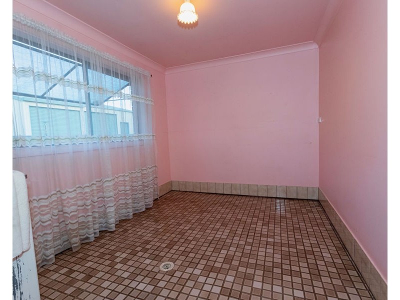10 Mackenzie Street, Aberdeen NSW 2336