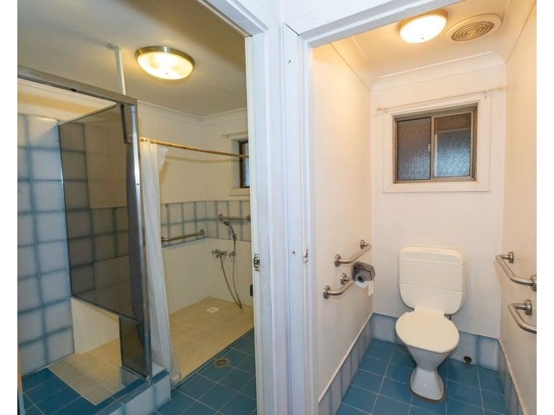 10 Mackenzie Street, Aberdeen NSW 2336