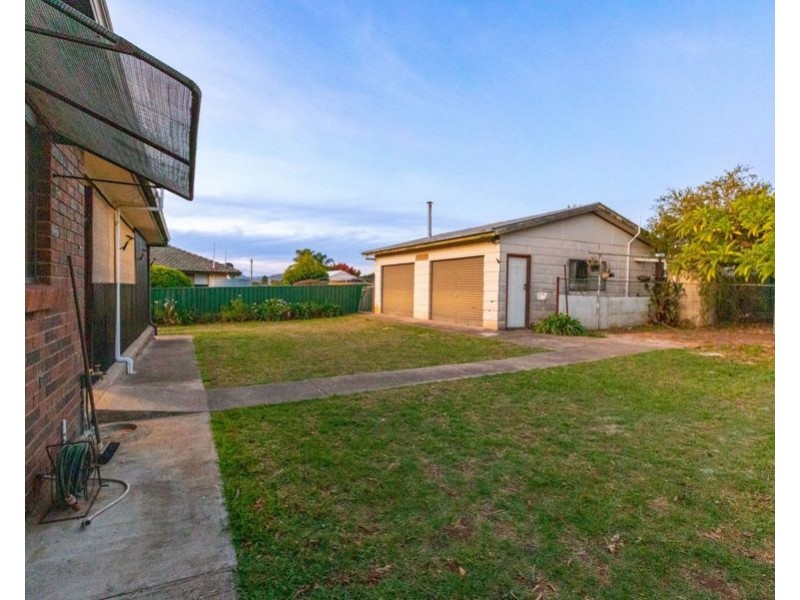 10 Mackenzie Street, Aberdeen NSW 2336