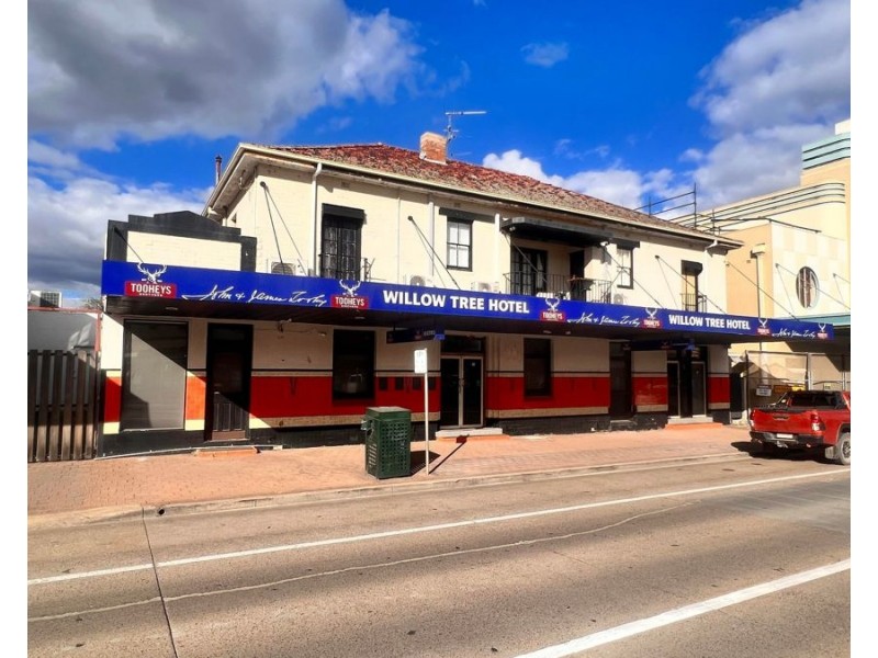 134-136 Kelly Street, Scone NSW 2337