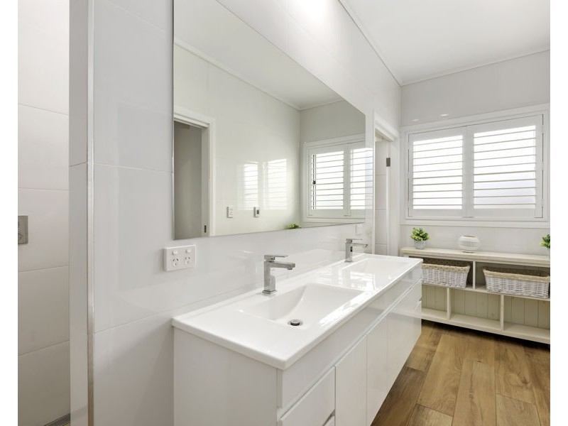 4 Bakewell Circuit, Scone NSW 2337