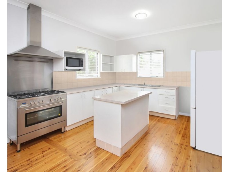 30 Hill Street, Scone NSW 2337