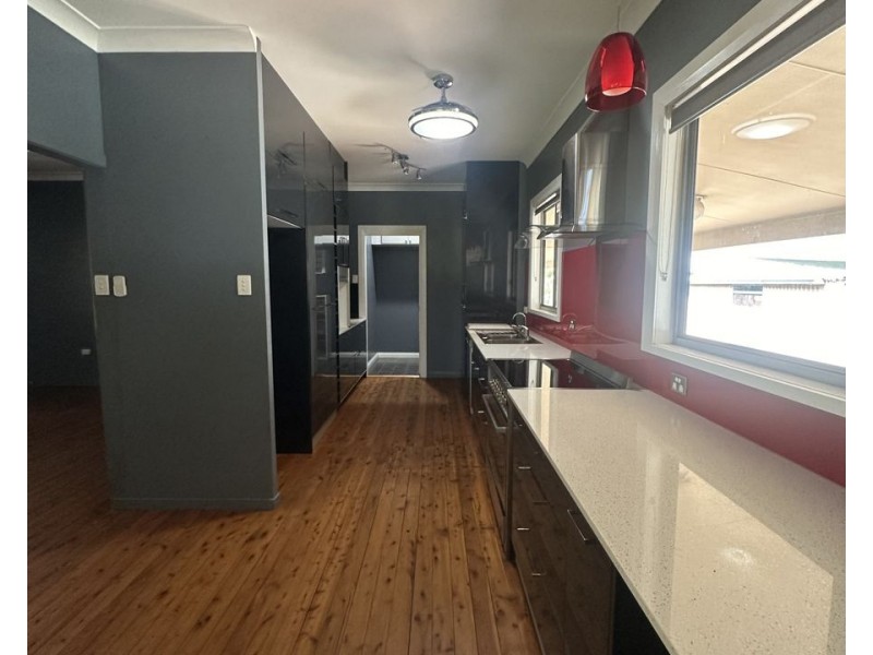 12 Cooper Street, Scone NSW 2337