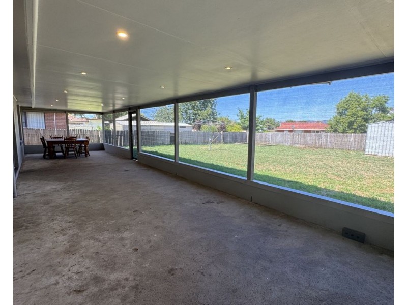 13 Nyarra Street, Scone NSW 2337