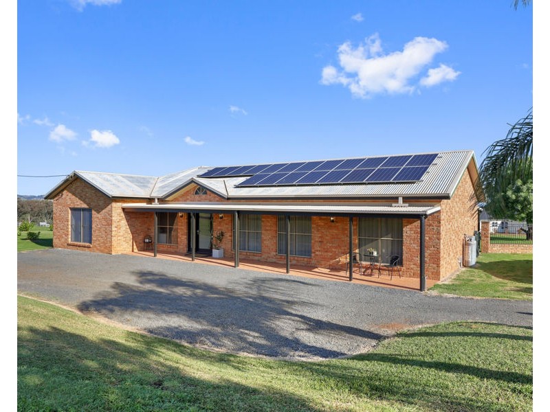 411 Middlebrook, Scone NSW 2337