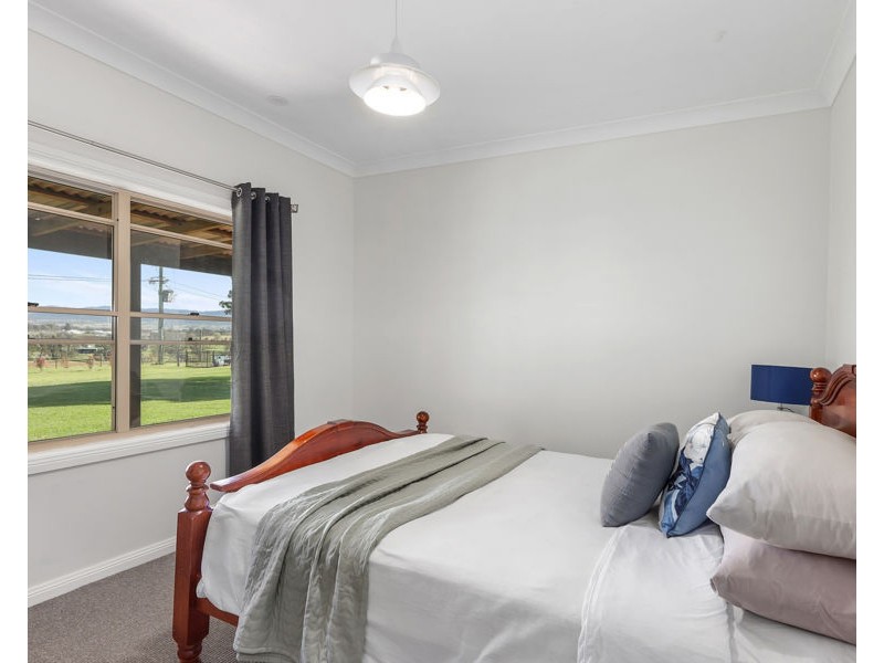 411 Middlebrook, Scone NSW 2337