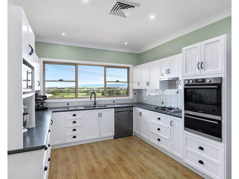 411 Middlebrook, Scone NSW 2337