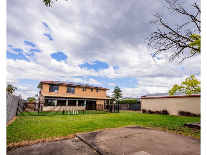12 Gould Street, Scone NSW 2337