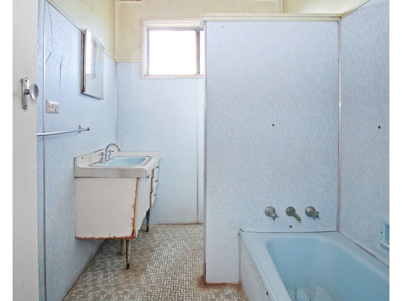 48 Birrell Street, Scone NSW 2337