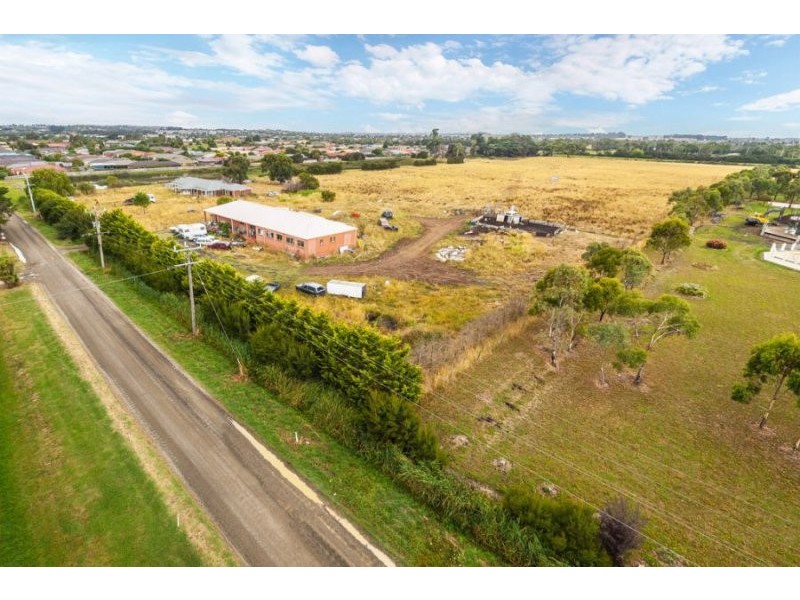 109-123 Homestead Road, Berwick VIC 3806