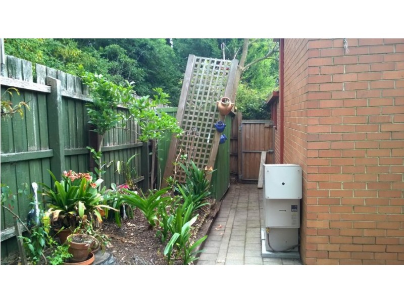 1/24 Shirley Avenue, Glen Waverley VIC 3150