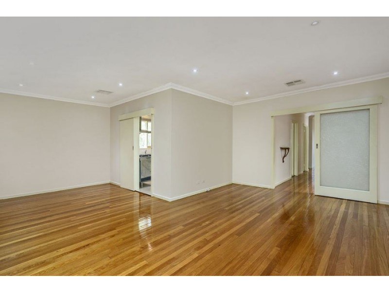 6 Phoenix Court, Doncaster East VIC 3109