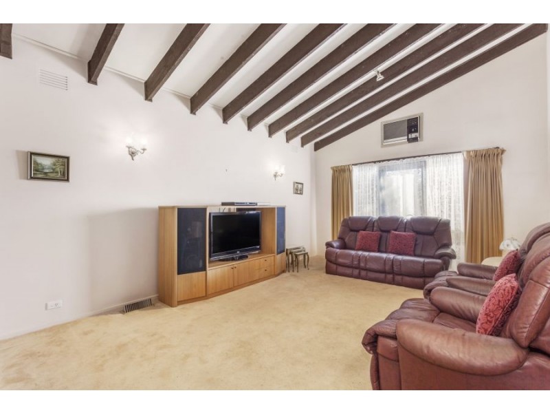 11 Tweedie Court, Box Hill North VIC 3129