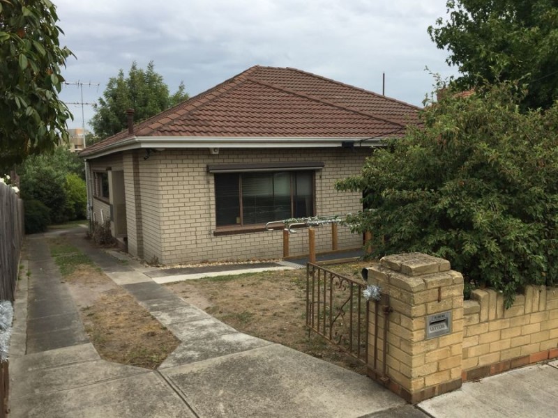 1 Hillside Parade, Box Hill North VIC 3129