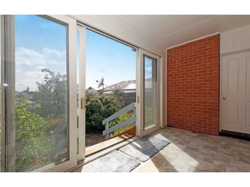 1 Bellevue Avenue, Burwood East VIC 3151