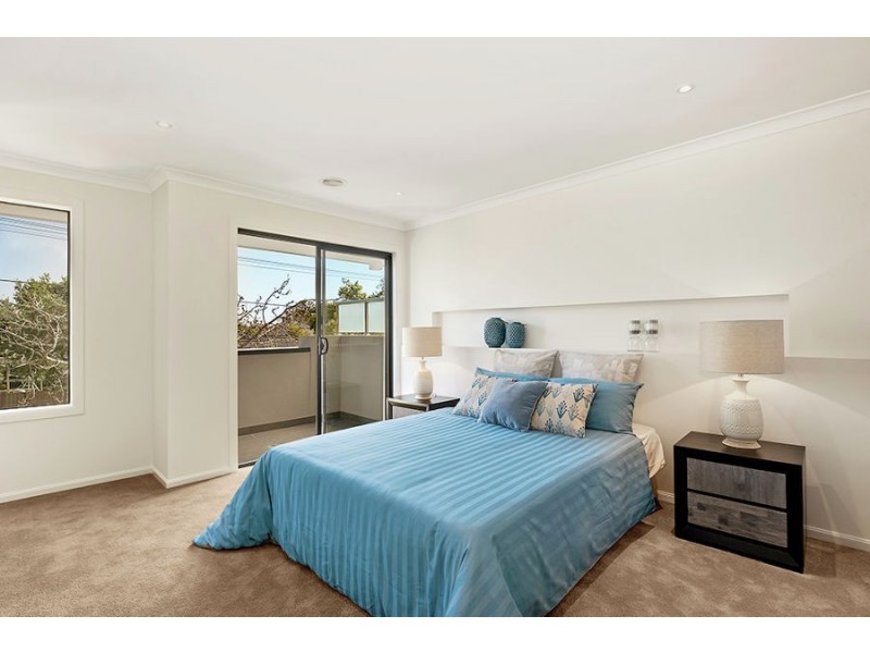 3 Hampshire Road, Forest Hill VIC 3131