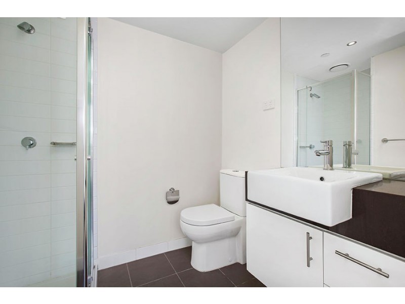 2104/8 Exploration Lane, Melbourne VIC 3000