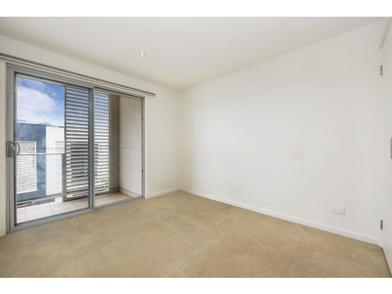 18 Waxflower Crescent, Bundoora VIC 3083