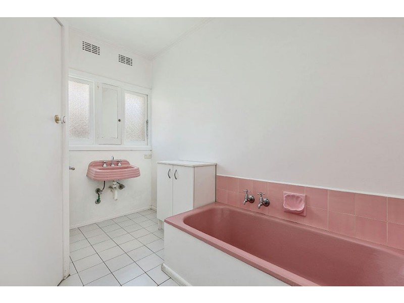 66 Beddoe Avenue, Bentleigh East VIC 3165