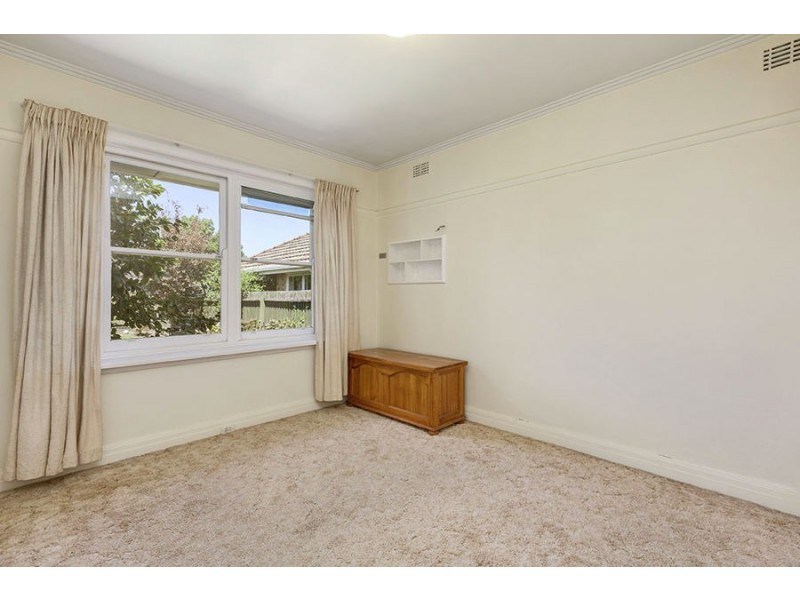 66 Beddoe Avenue, Bentleigh East VIC 3165