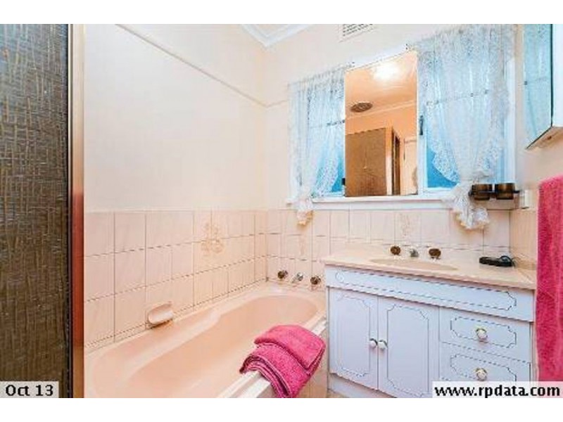 27 Muir Street, Mount Waverley VIC 3149