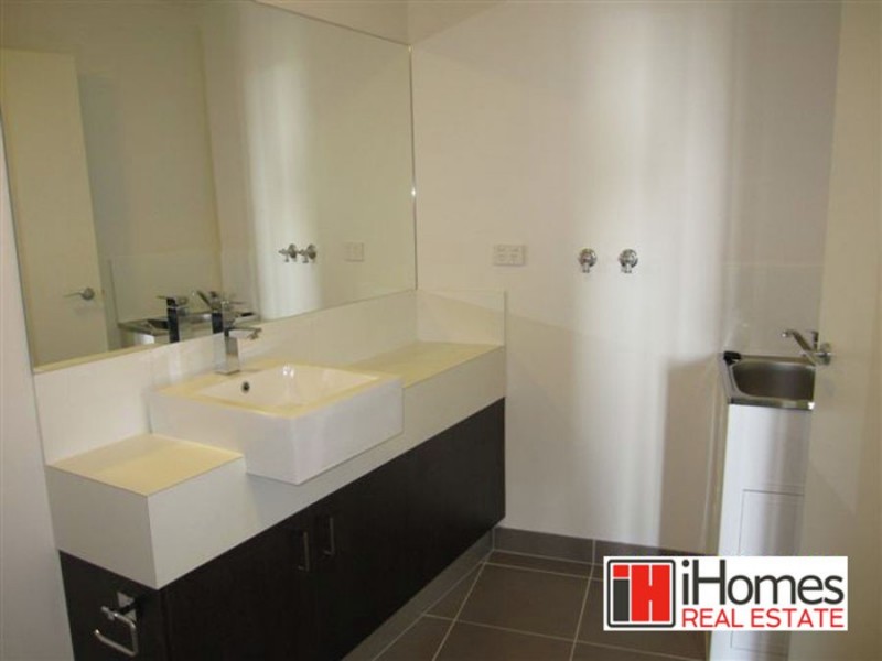 506/51-65 Hopkins Street, Footscray VIC 3011