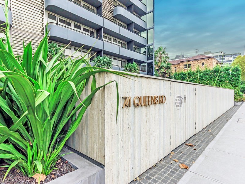 417/74 Queens Road, Melbourne VIC 3000