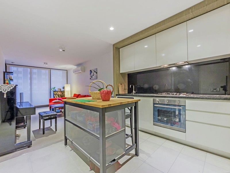 417/74 Queens Road, Melbourne VIC 3000