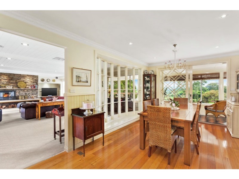 153 Victoria Road, Chirnside Park VIC 3116